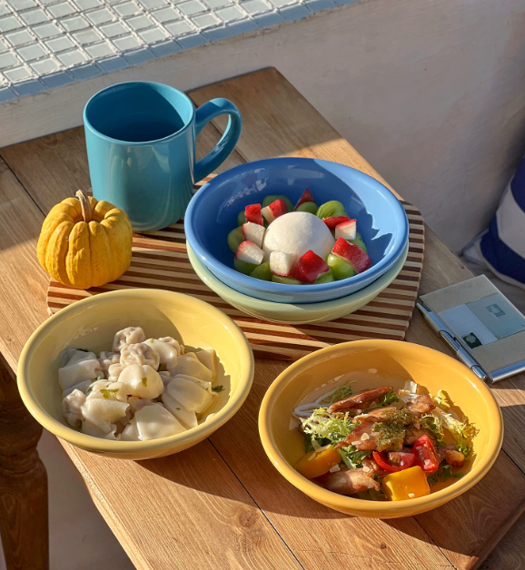 Handmade High-Fired Stoneware Chubby Yogurt Bowl | Vibrant Glossy Ceramic Salad Bowl